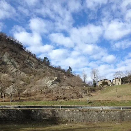 別荘 Antico Fienile Sulla Collina San Godenzo